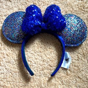 Minnie Mouse sparkly ears
